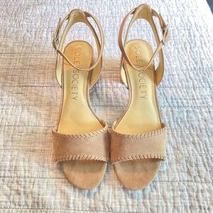 Sole Society Sylie Women's Ankle Strap Block Heel Sandal 10 M